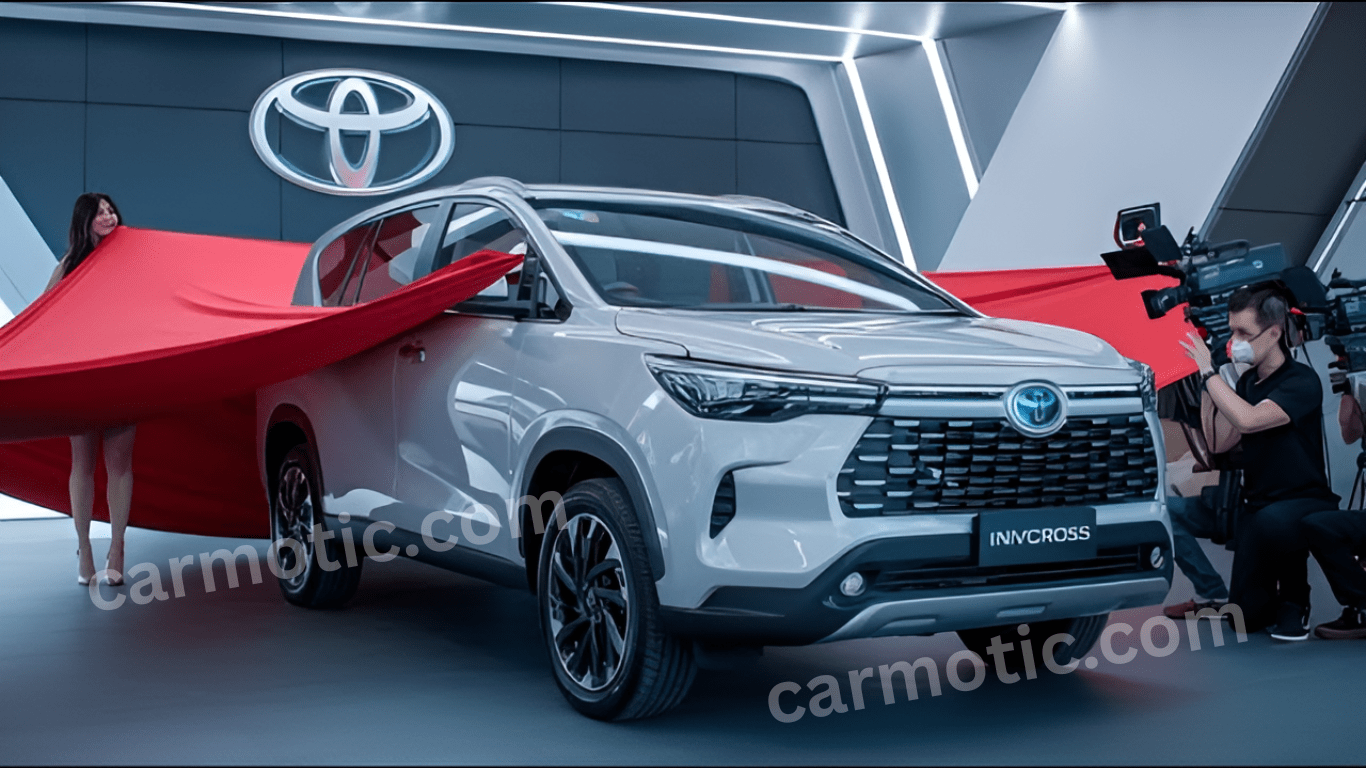 Toyota Innova Hycross