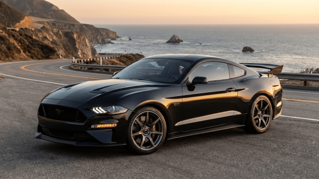 Ford Mustang GT (The Official Icon)